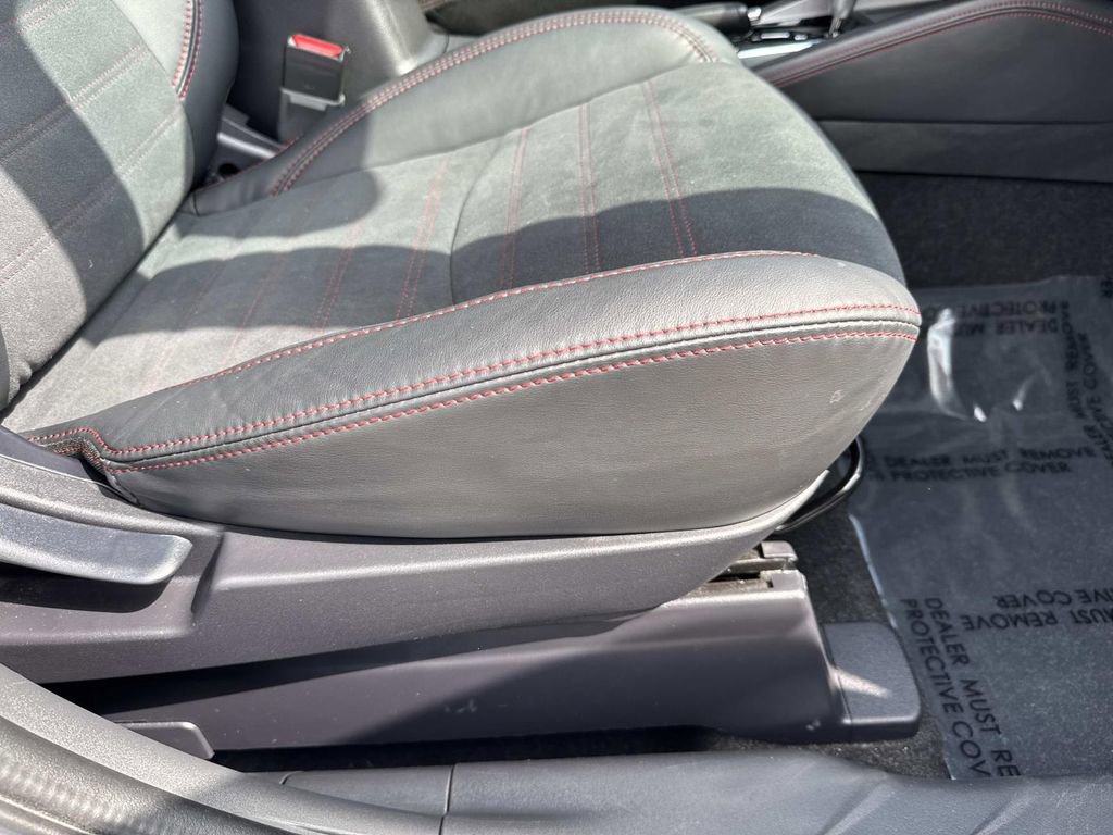 Used 2024 Mitsubishi Outlander Sport AWD image 12