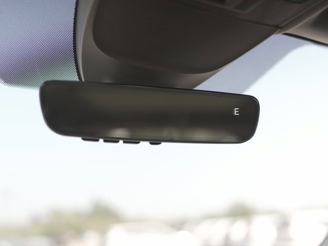 New 2025 Volkswagen Taos SE AWD/4WD image 28