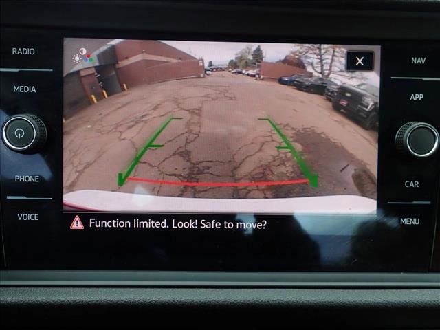 Used 2023 Volkswagen Jetta SEL FWD image 17