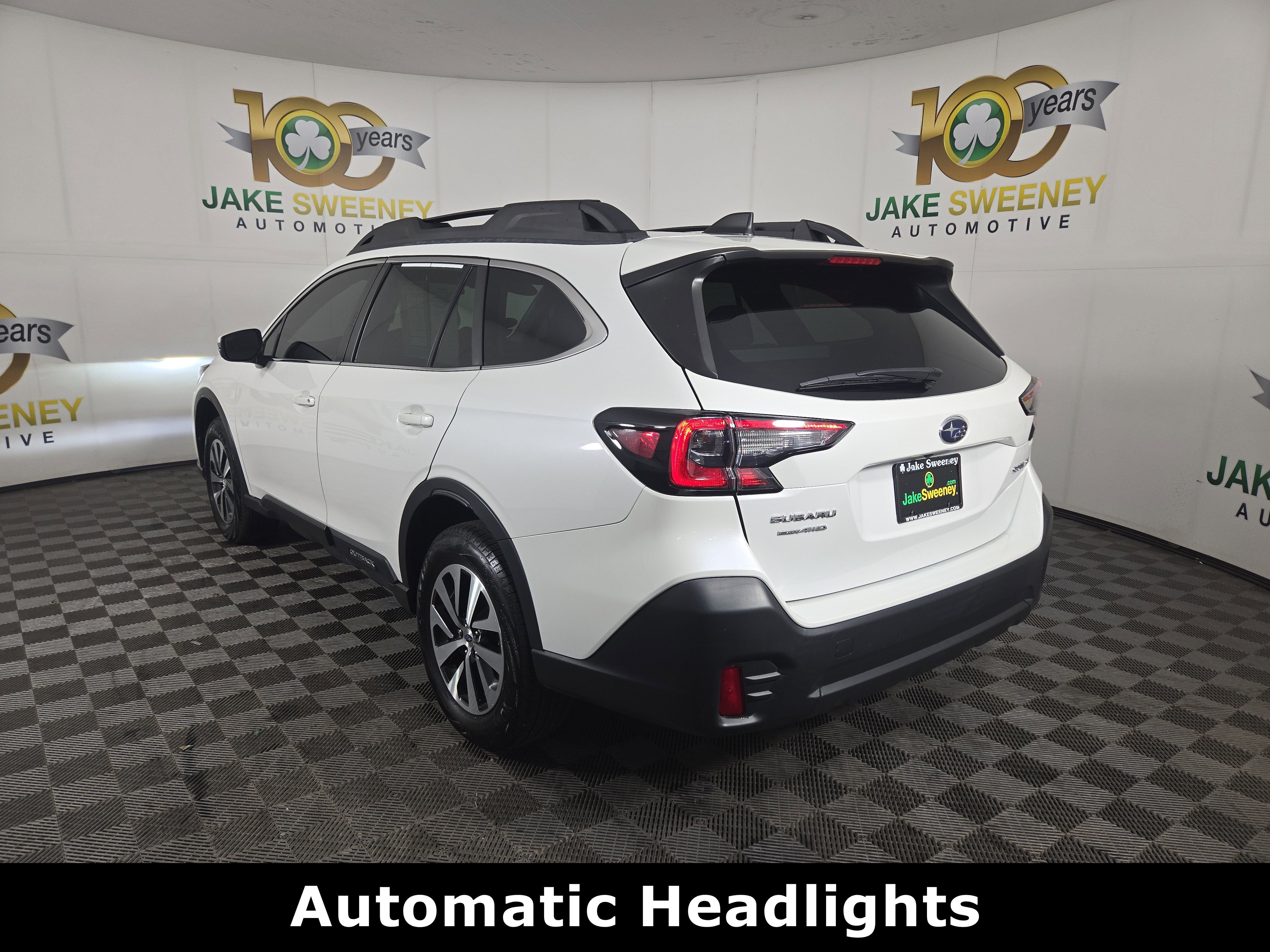 Used 2022 Subaru Outback Premium AWD/4WD image 6
