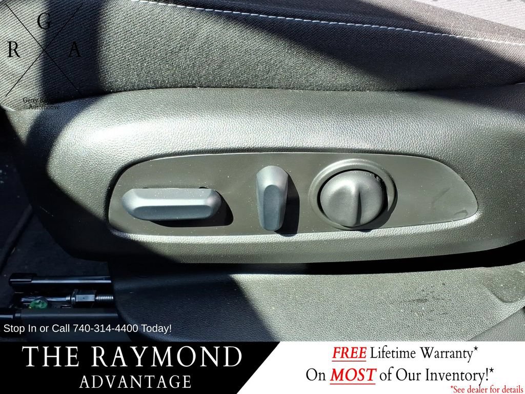 Used 2026 Chevrolet Blazer LT w/ Convenience Package AWD/4WD image 14