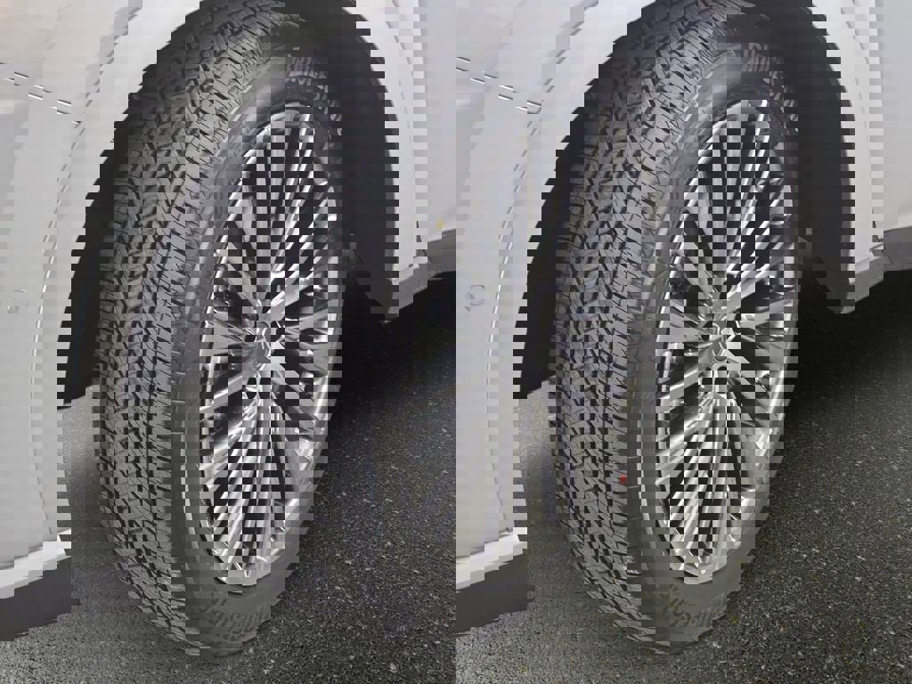 New 2026 Lexus RX 450h AWD image 33