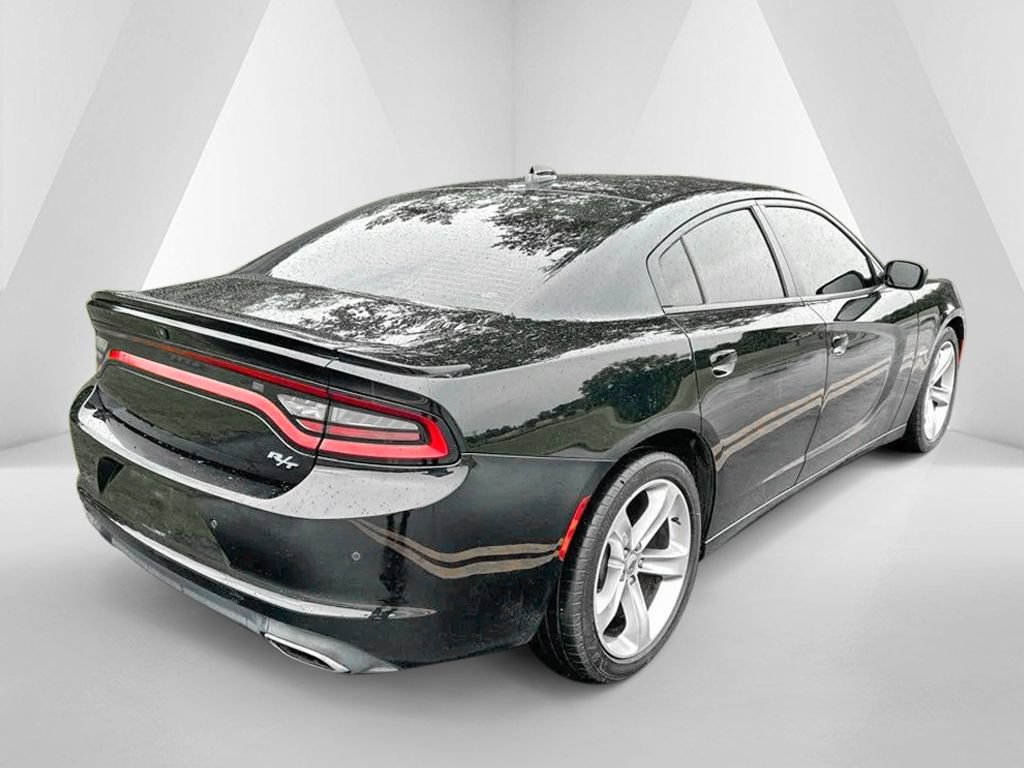 Used 2018 Dodge Charger R/T RWD image 7