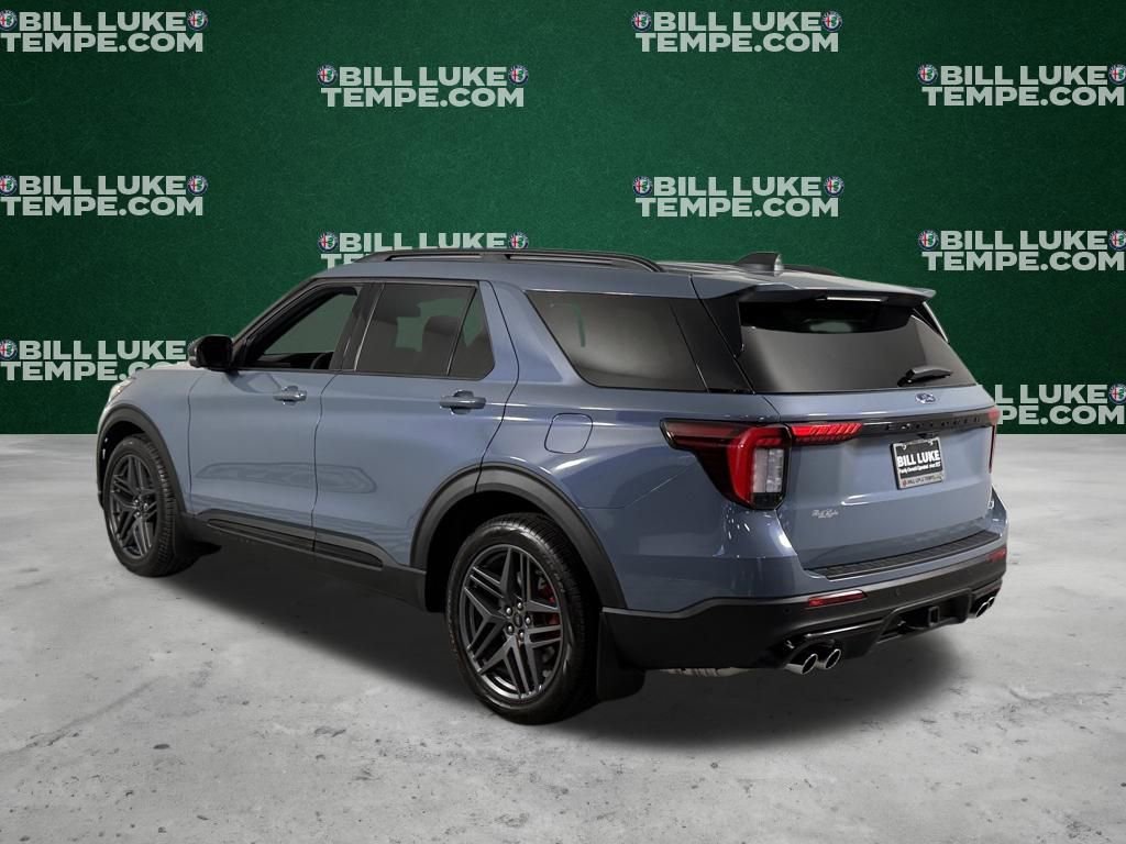 Used 2025 Ford Explorer ST image 9