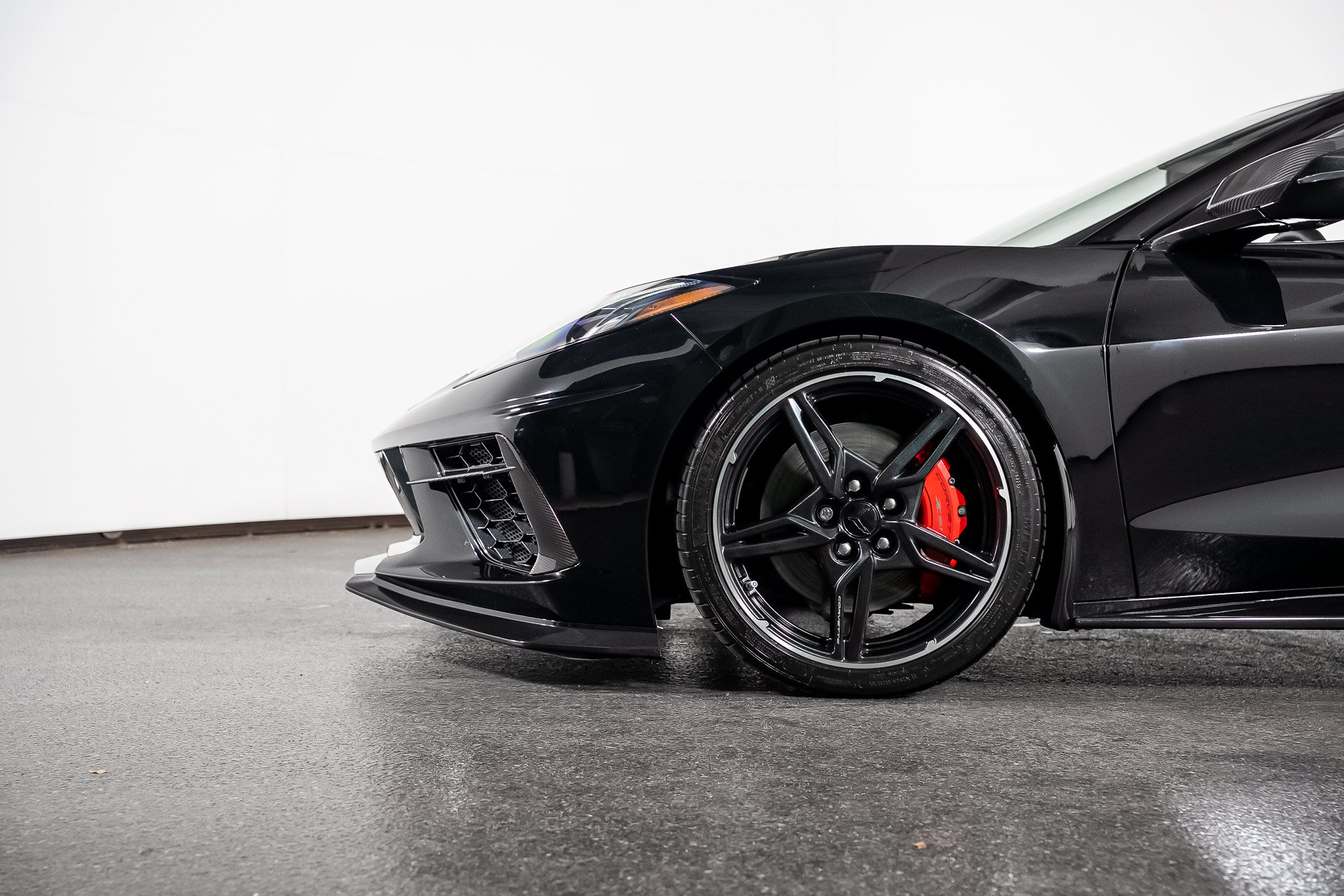 Used 2021 Chevrolet Corvette Stingray Preferred Cpe w/ Z51 Performance Package RWD image 14