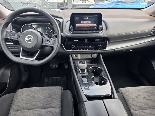 Used 2021 Nissan Rogue SV FWD image 14
