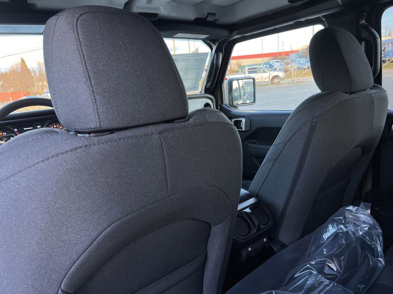 New 2026 Jeep Gladiator Sport AWD/4WD image 18