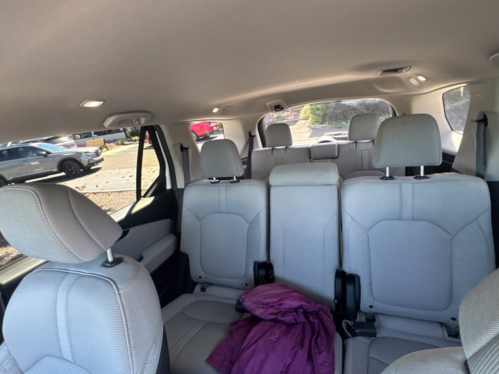 Certified 2024 Honda Pilot LX image 19