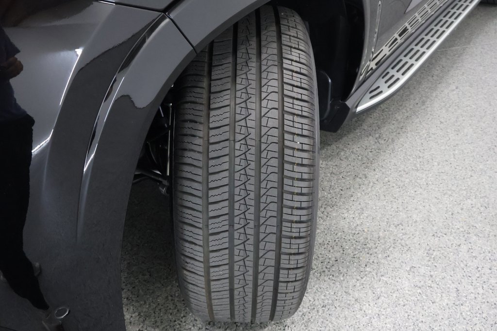 New 2026 Mercedes-Benz GLS 450 4MATIC image 4