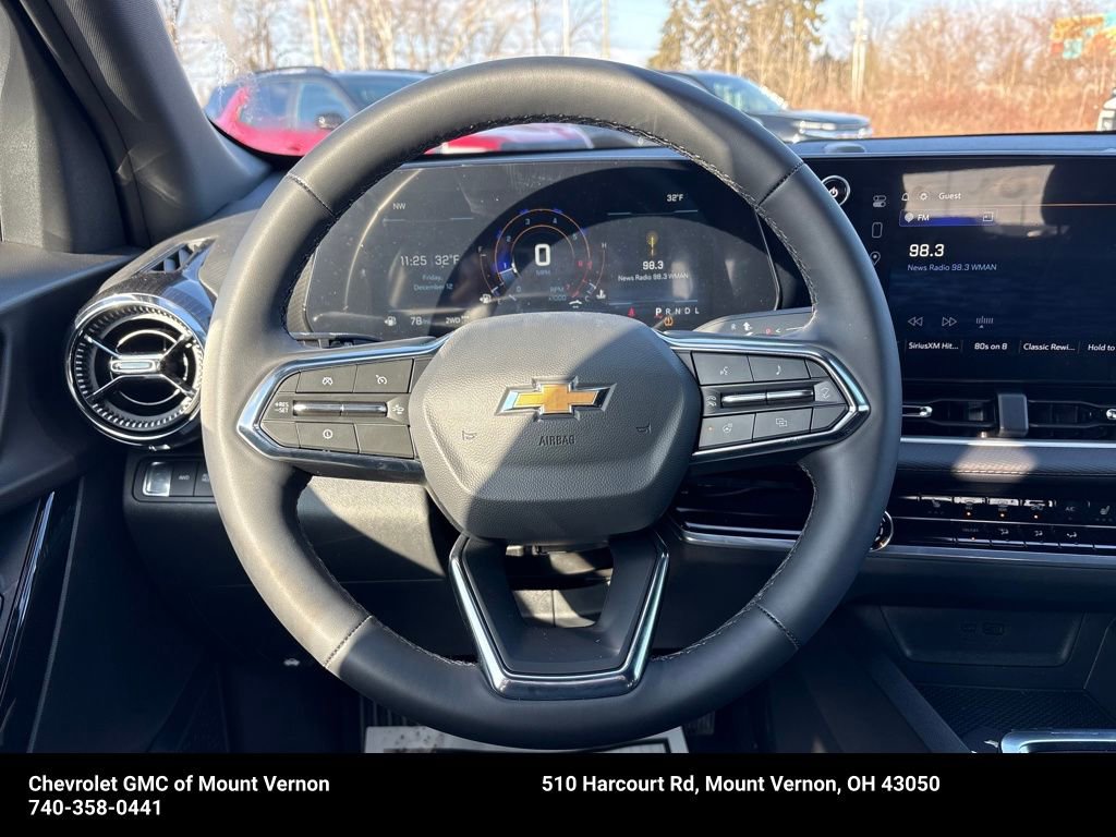 New 2026 Chevrolet Equinox LT w/ LPO, Floor Liner Package image 17