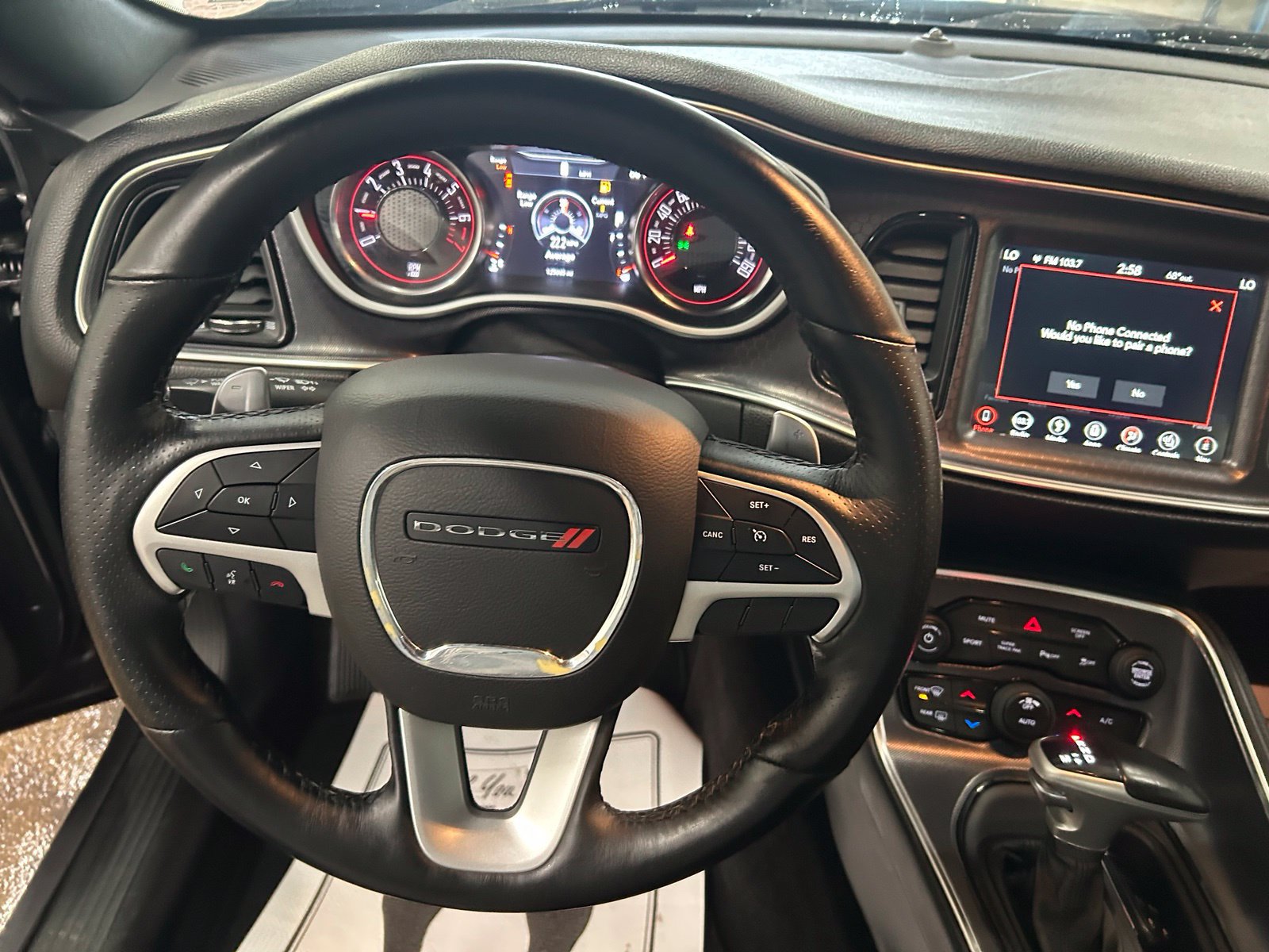 Used 2018 Dodge Challenger GT w/ GT Interior Package AWD/4WD image 17