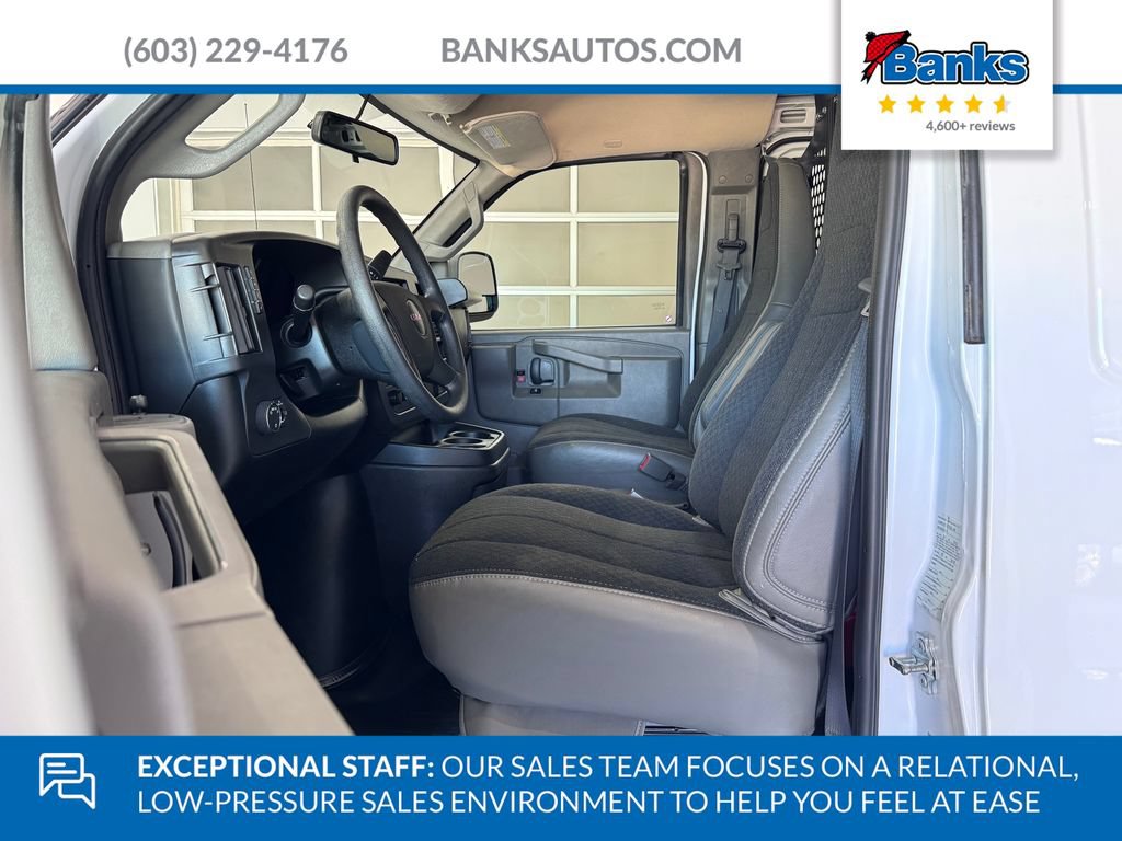Used 2025 GMC Savana 2500 w/ Driver Convenience Package RWD image 9