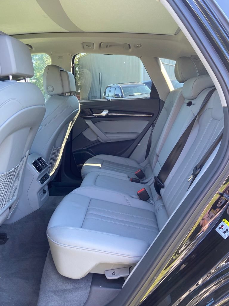 Used 2019 Audi Q5 Prestige AWD/4WD image 12