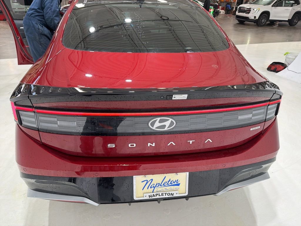 Certified 2025 Hyundai Sonata Limited image 10