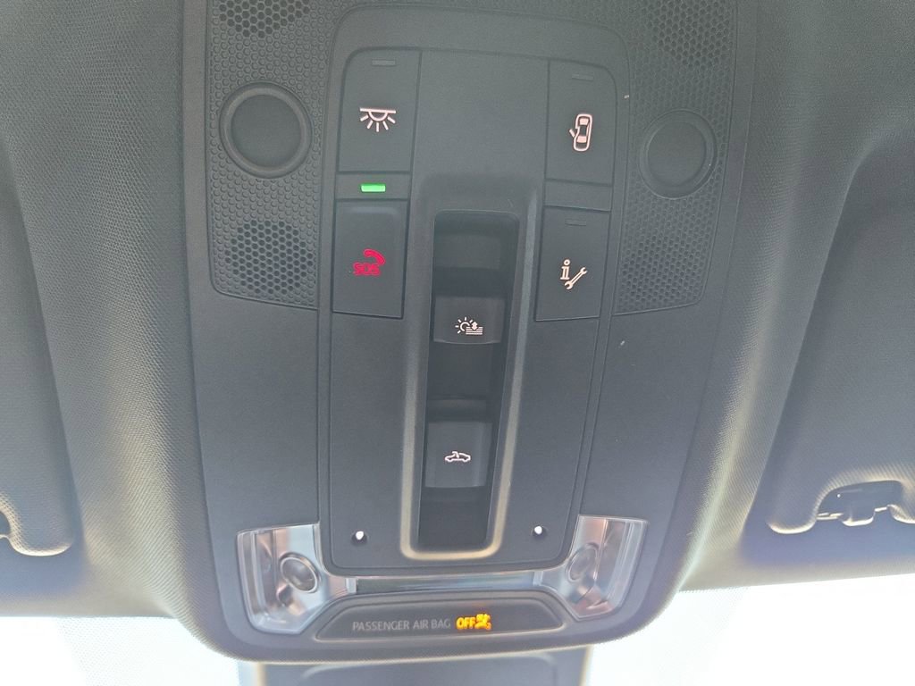 Used 2024 Audi Q3 2.0T Premium image 27