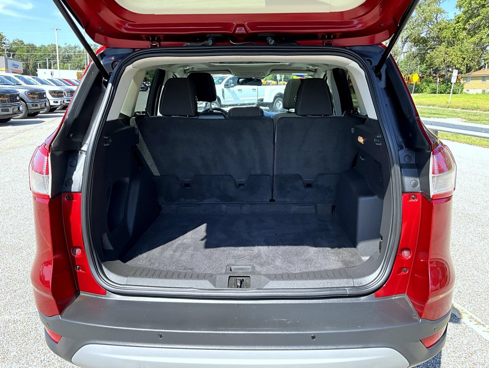 Used 2014 Ford Escape SE w/ Equipment Group 201A AWD/4WD image 9