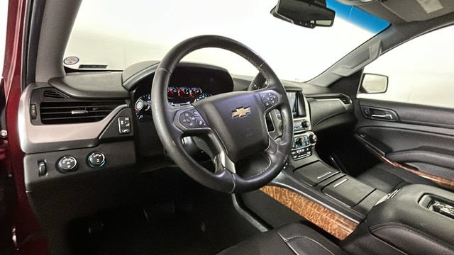 Used 2017 Chevrolet Suburban Premier AWD/4WD image 13