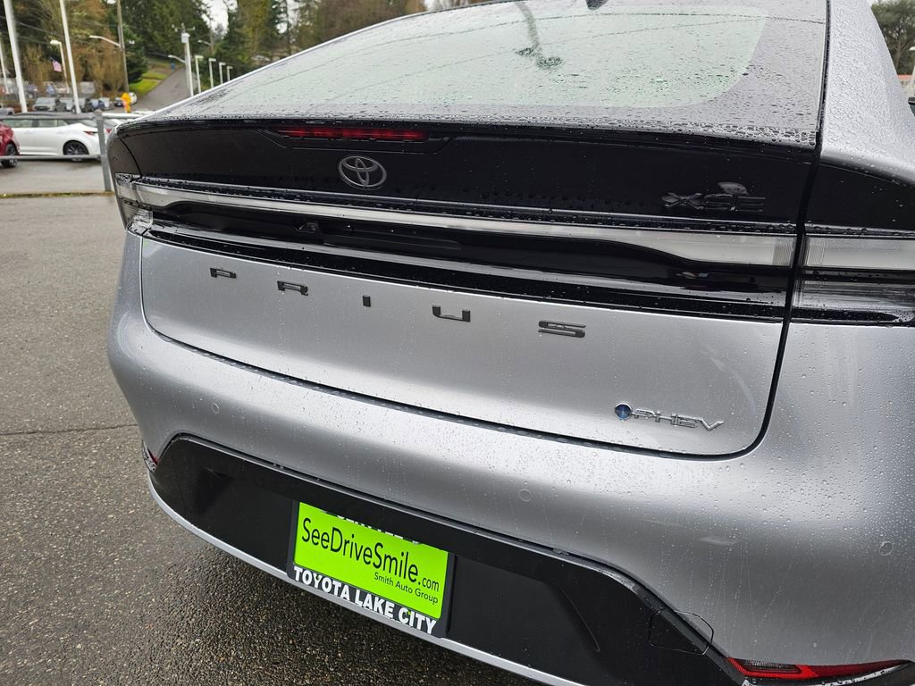 New 2026 Toyota Prius XSE image 13