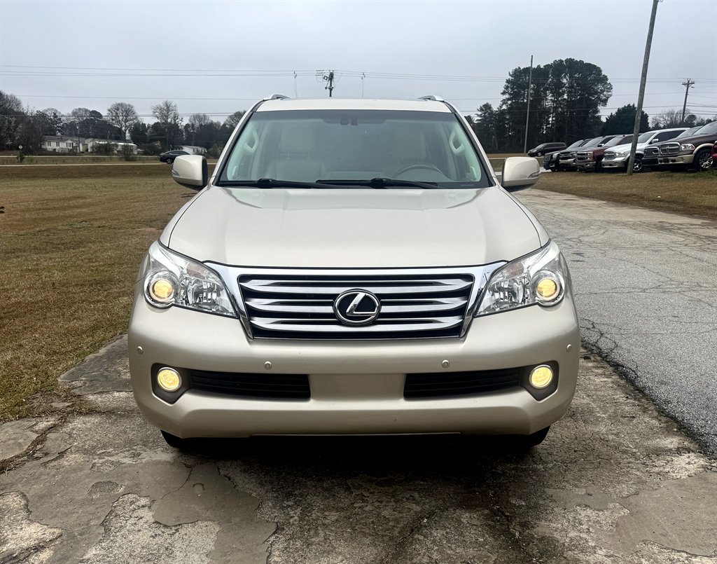 Used 2012 Lexus GX 460 Base w/ Comfort Plus Pkg image 2