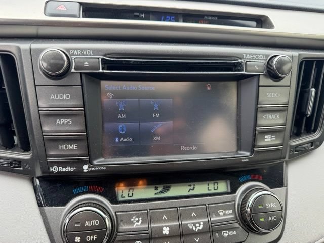 Used 2015 Toyota RAV4 XLE FWD image 10