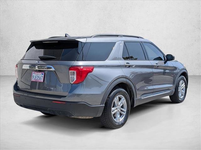 Used 2023 Ford Explorer XLT image 5