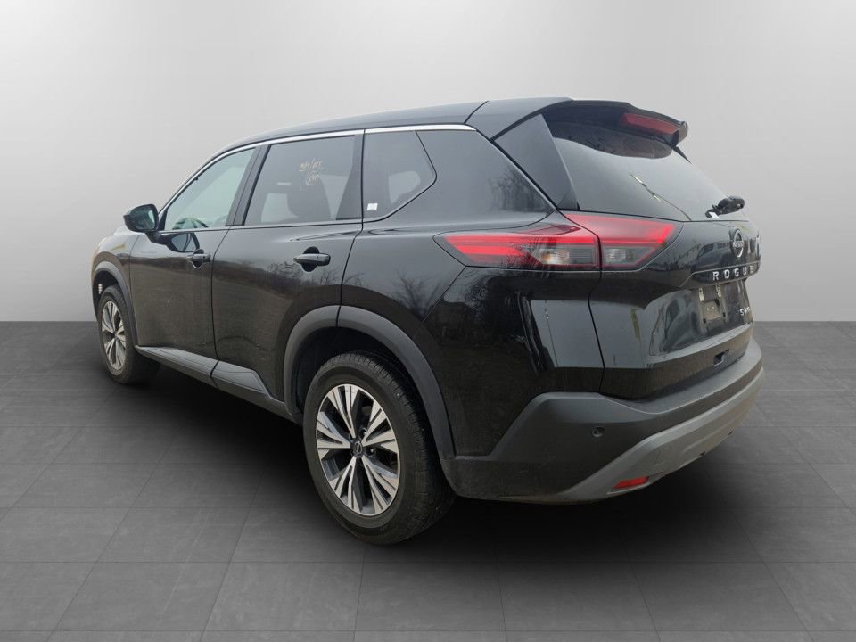 Used 2023 Nissan Rogue SV image 8