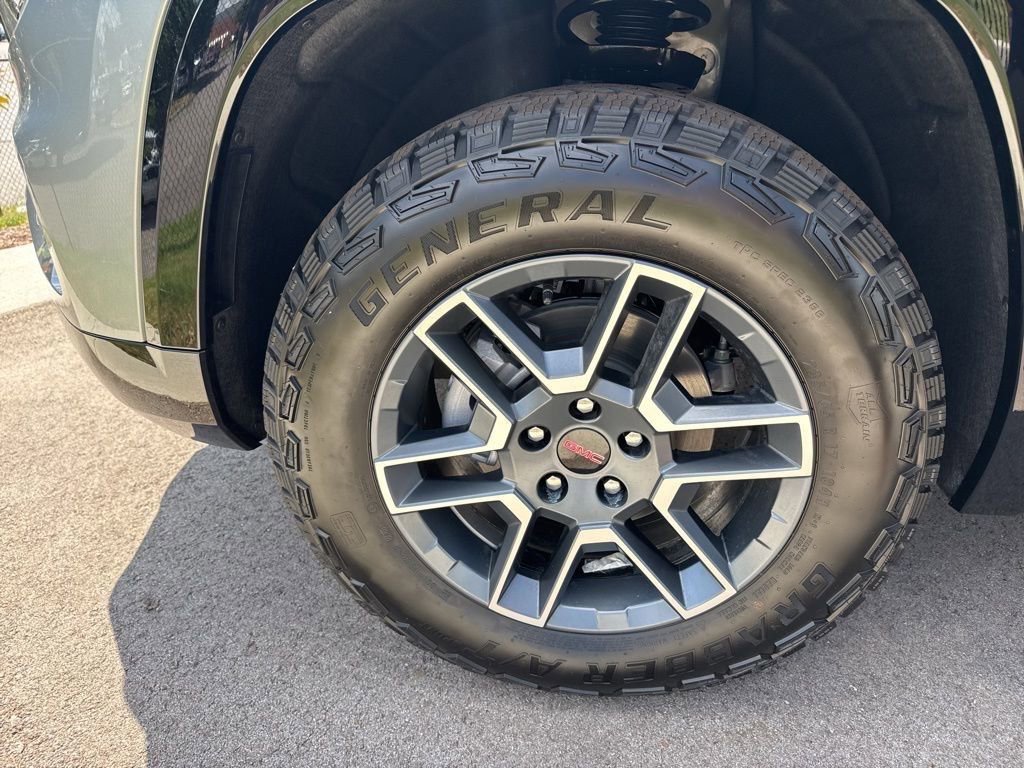 New 2026 GMC Terrain AT4 image 34
