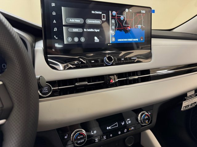 New 2025 Mitsubishi Outlander SE image 14