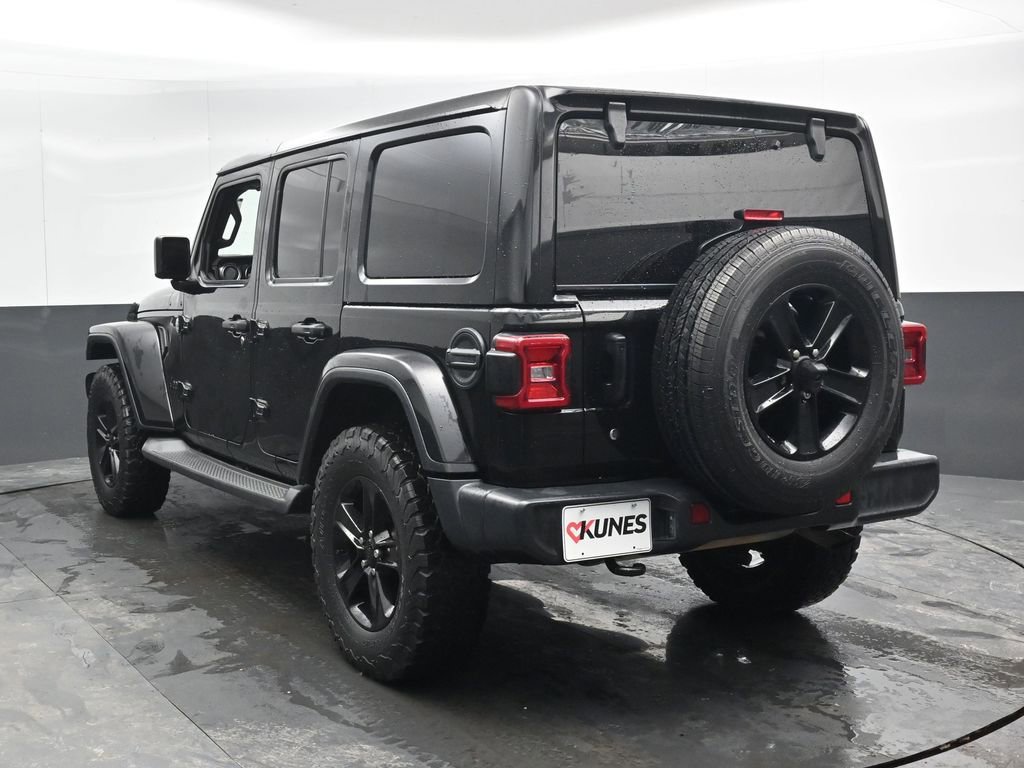 Used 2019 Jeep Wrangler Unlimited Sahara image 11