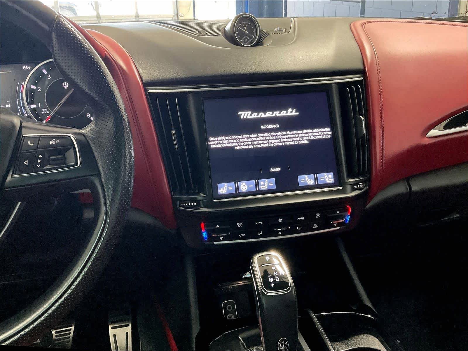 Used 2022 Maserati Levante Modena AWD/4WD image 18