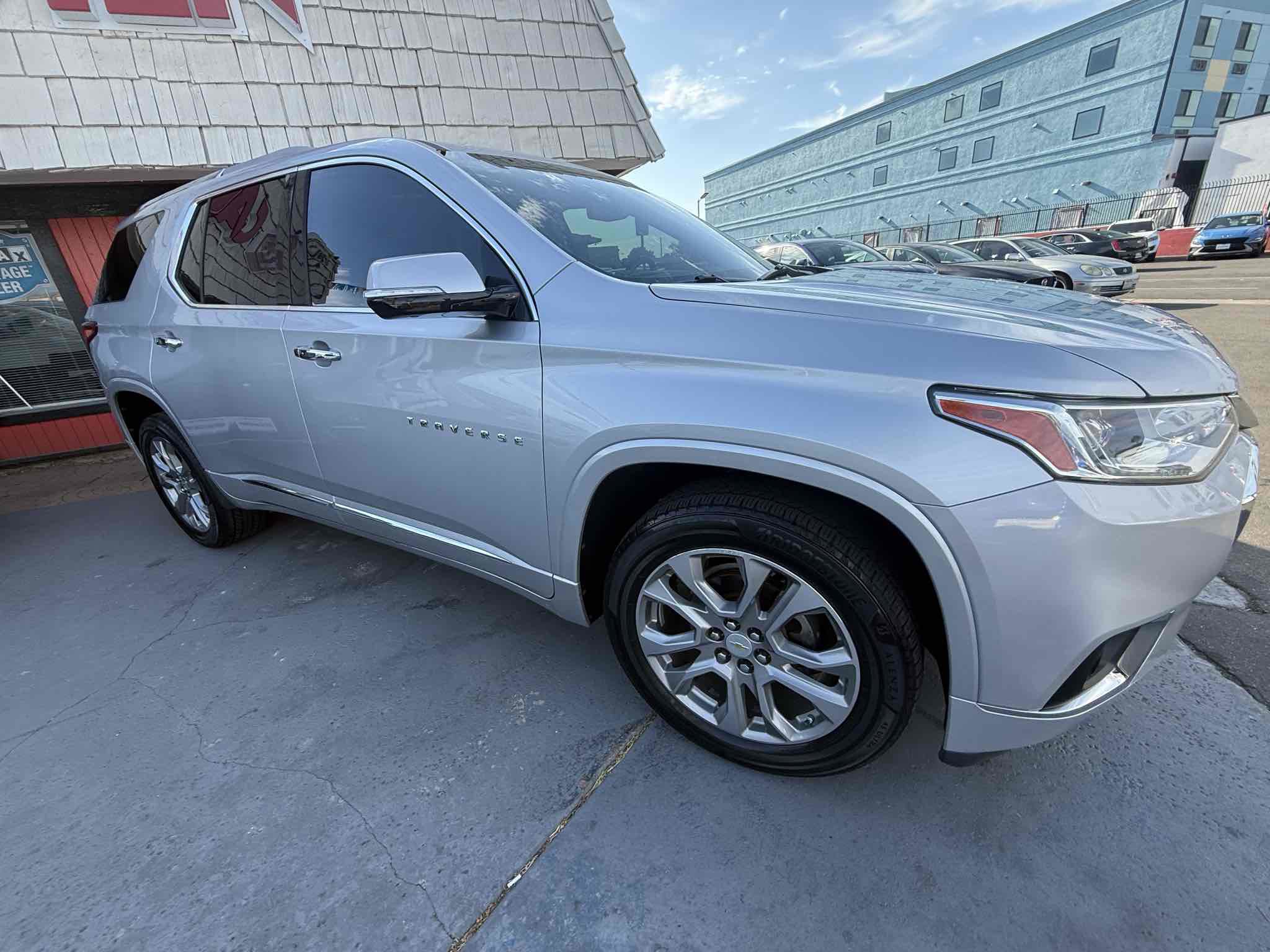 Used 2018 Chevrolet Traverse Premier image 38