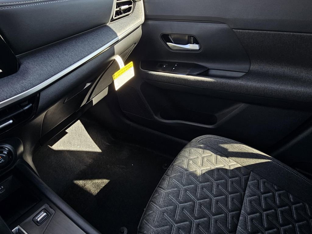 New 2026 Nissan Kicks SV image 22