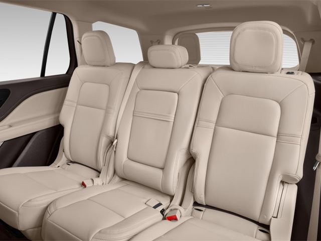 Used 2025 Lincoln Aviator Reserve w/ Luxury Package AWD/4WD image 11