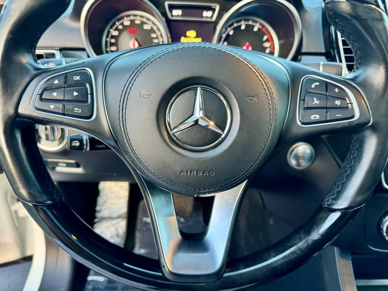 Used 2018 Mercedes-Benz GLS 550 4MATIC image 34