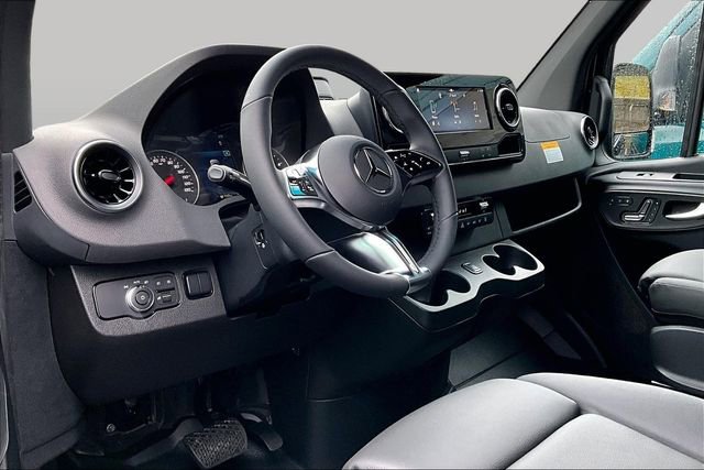 New 2025 Mercedes-Benz Sprinter 2500 image 8