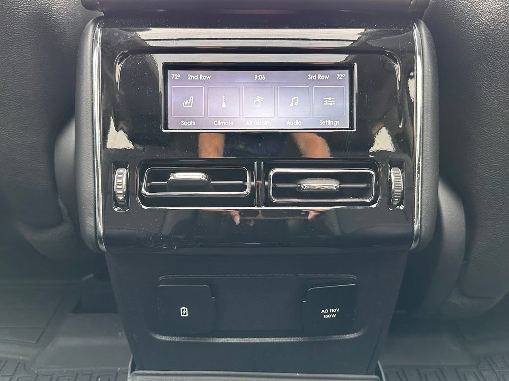 Used 2024 Lincoln Aviator Reserve w/ Equipment Group 201A AWD/4WD image 49
