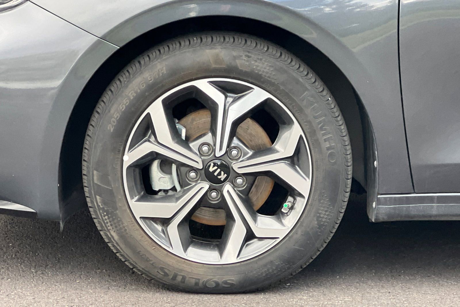 Certified 2021 Kia Forte LXS FWD image 24