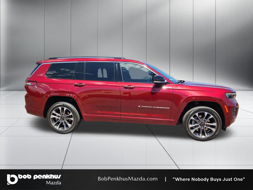 Used 2023 Jeep Grand Cherokee L Overland AWD/4WD image 24