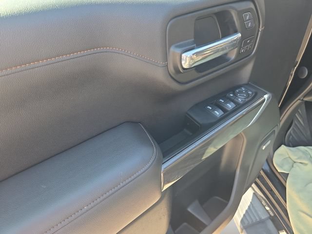 Used 2020 GMC Sierra 1500 AT4 w/ AT4 Carbonpro Edition AWD/4WD image 9