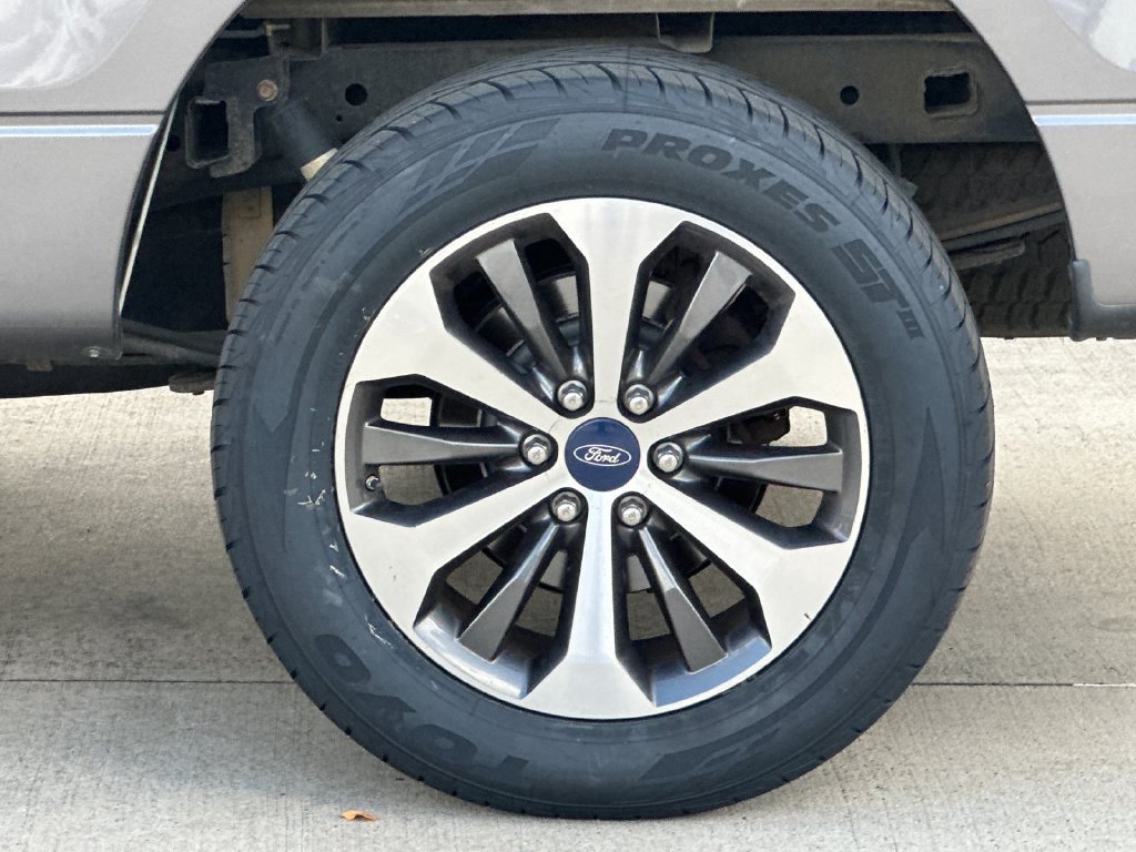 Used 2013 Ford F150 XLT w/ Luxury Equipment Group RWD image 24