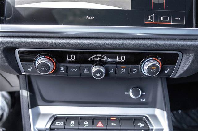 Used 2025 Audi Q3 2.0T Premium AWD/4WD image 18