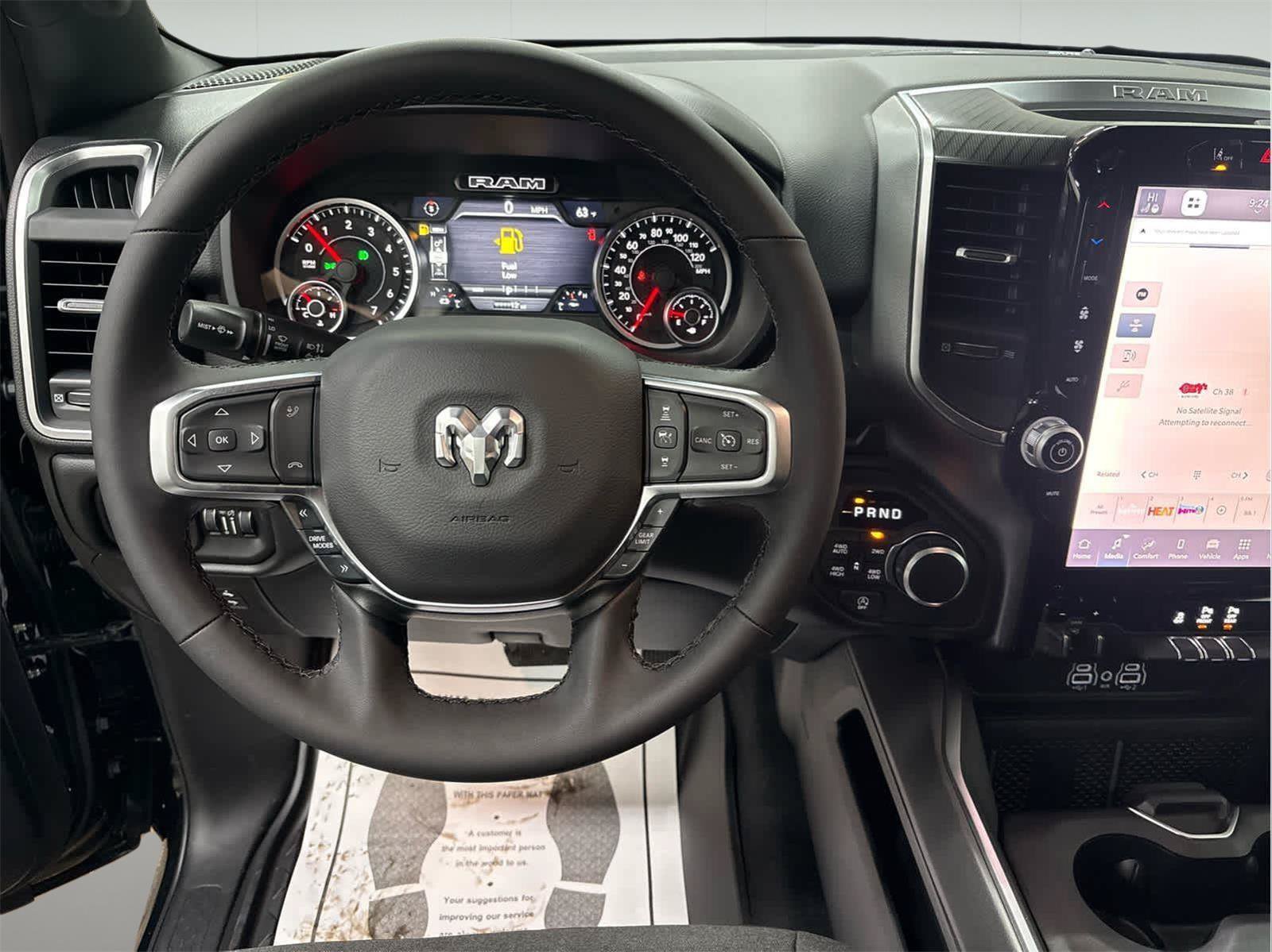 New 2026 RAM 1500 Big Horn AWD/4WD image 9