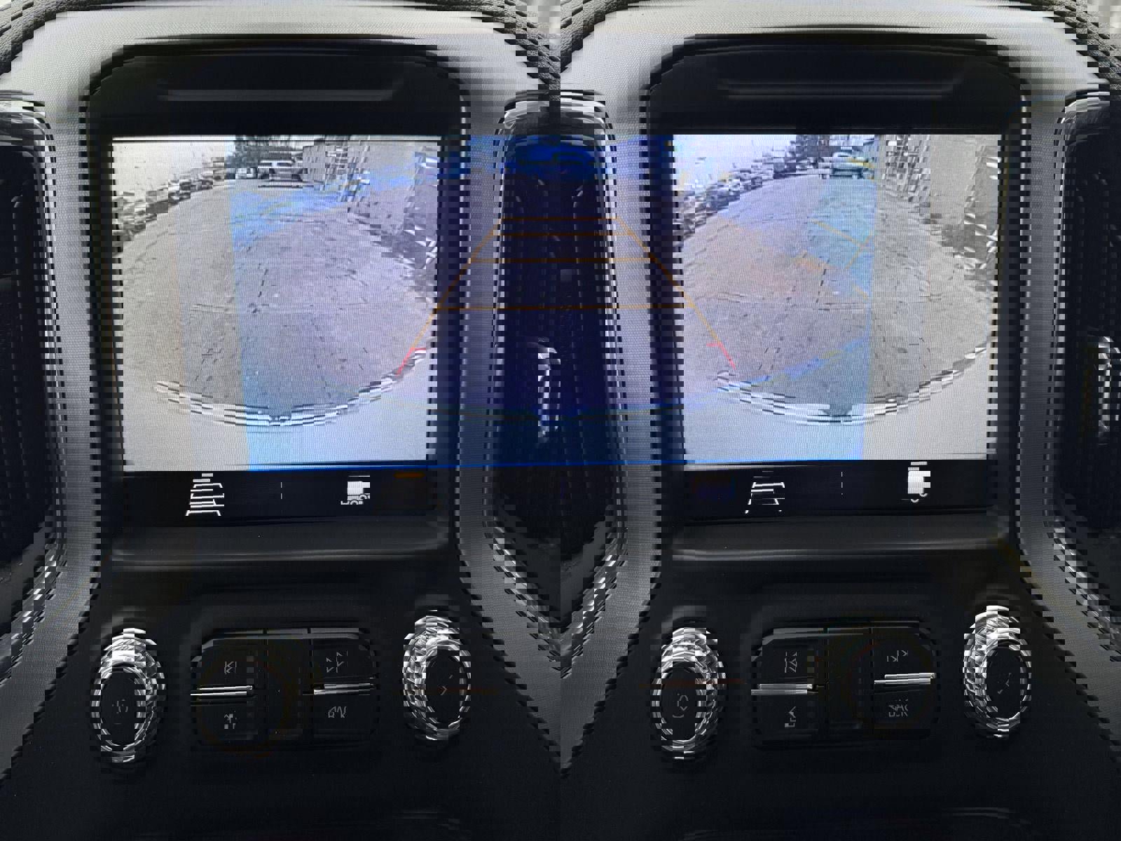 Used 2020 GMC Sierra 1500 Elevation w/ Elevation Value Package image 23