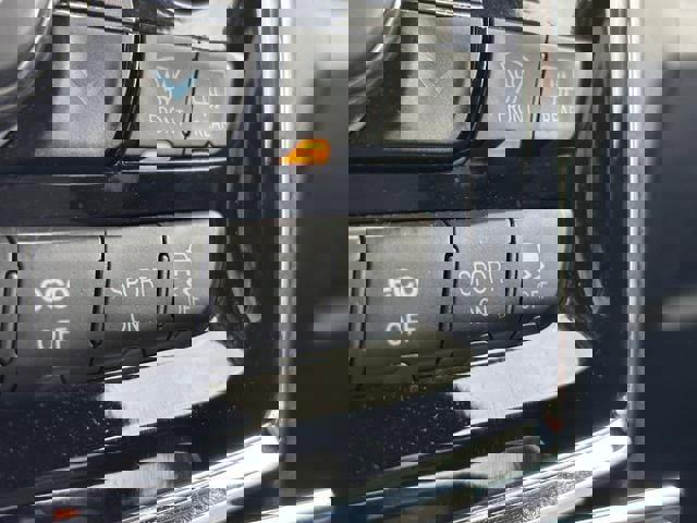 Used 2021 Jeep Grand Cherokee Limited w/ Quick Order Package 28K 80th image 23