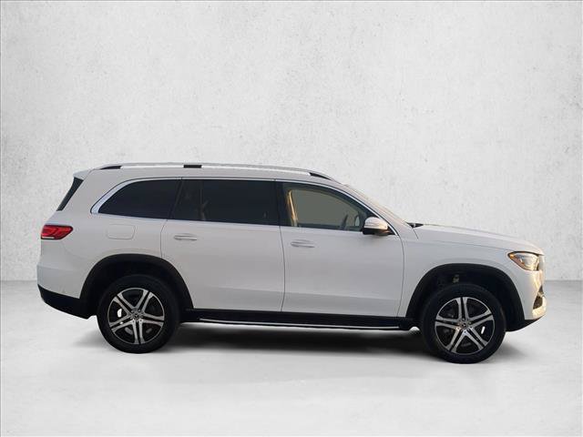 Used 2022 Mercedes-Benz GLS 450 4MATIC image 4