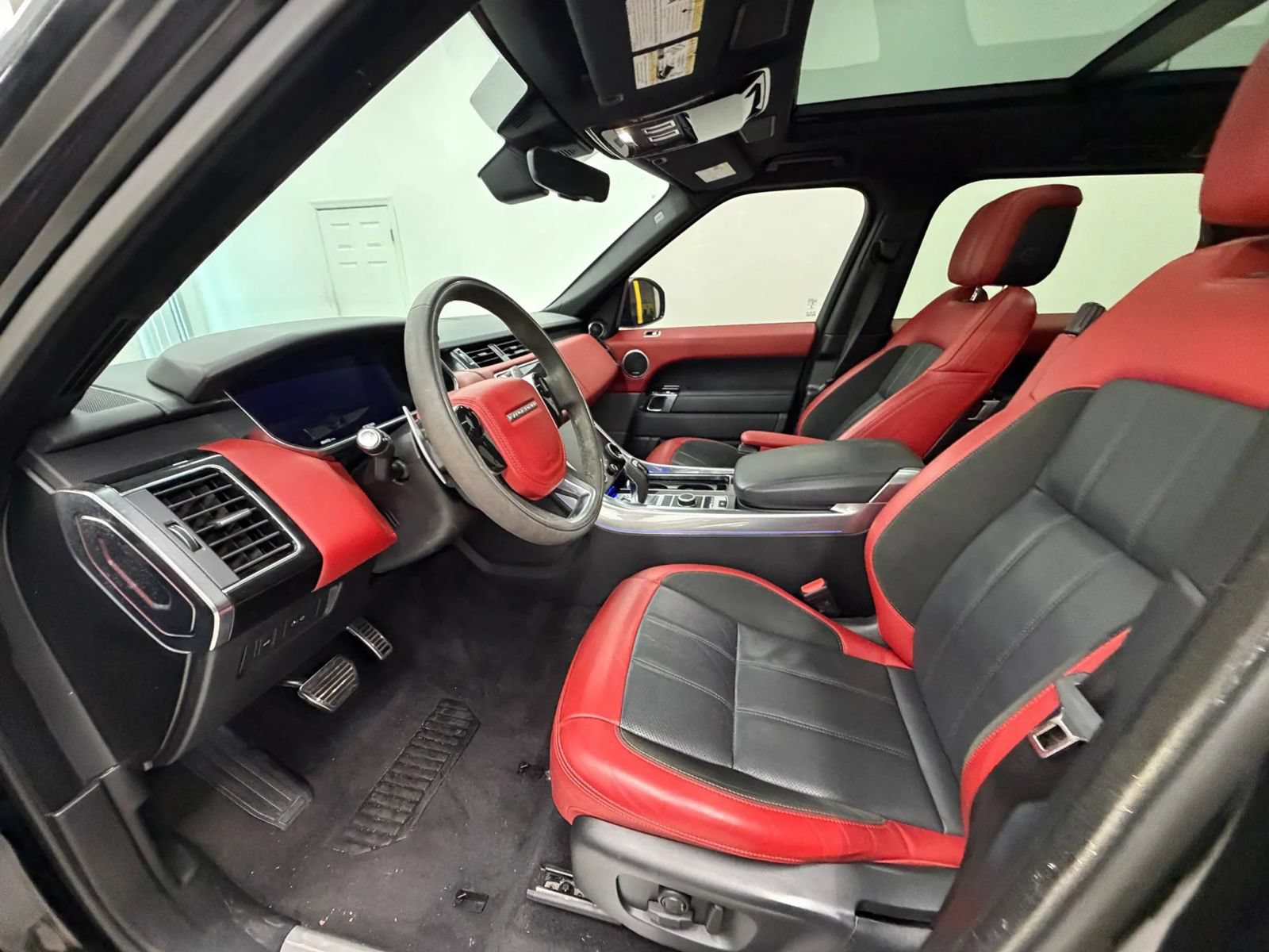 Used 2022 Land Rover Range Rover Sport HST AWD/4WD image 14