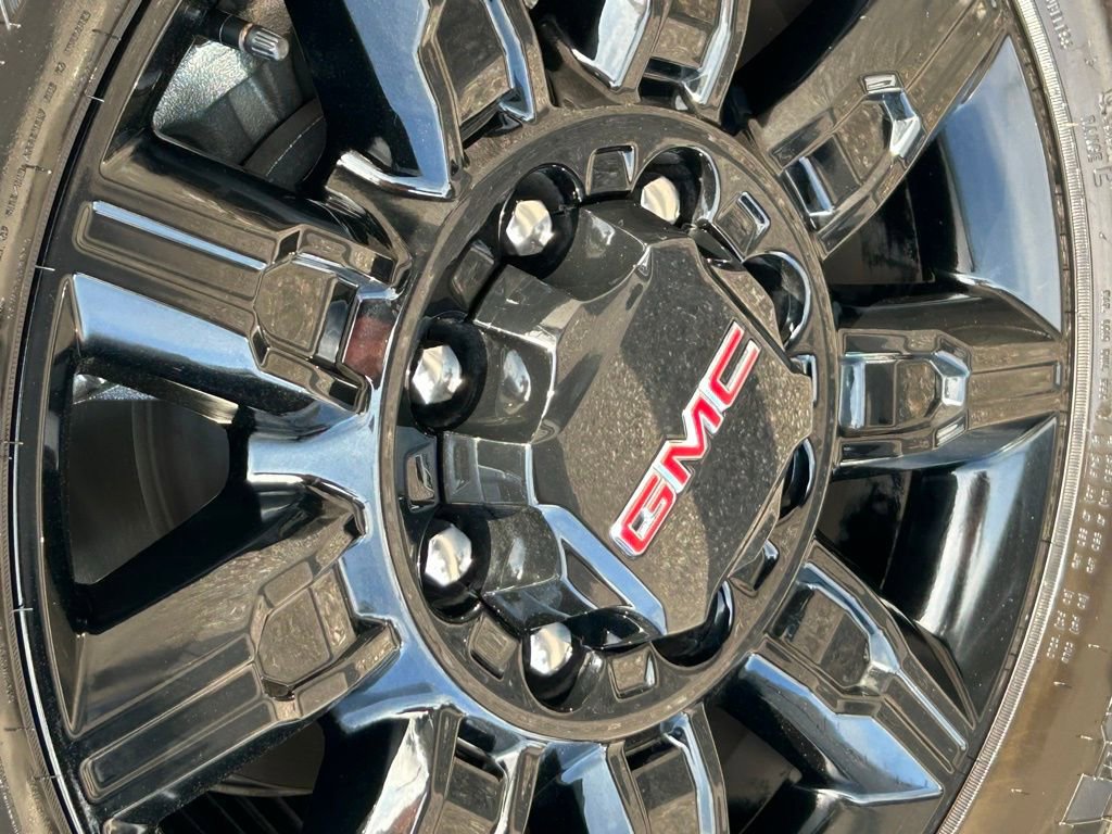 Used 2025 GMC Sierra 2500 AT4 w/ AT4 Premium Plus Package image 95