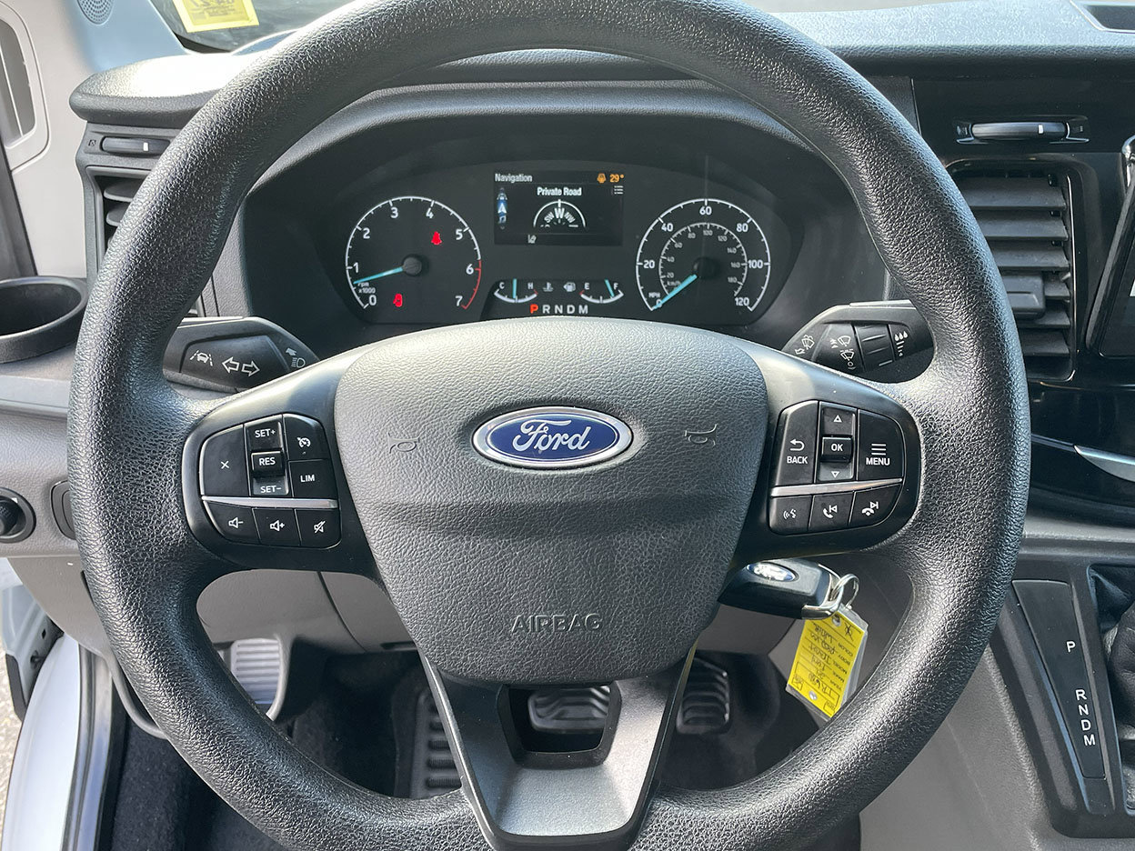 Used 2024 Ford Transit 350 XLT image 31