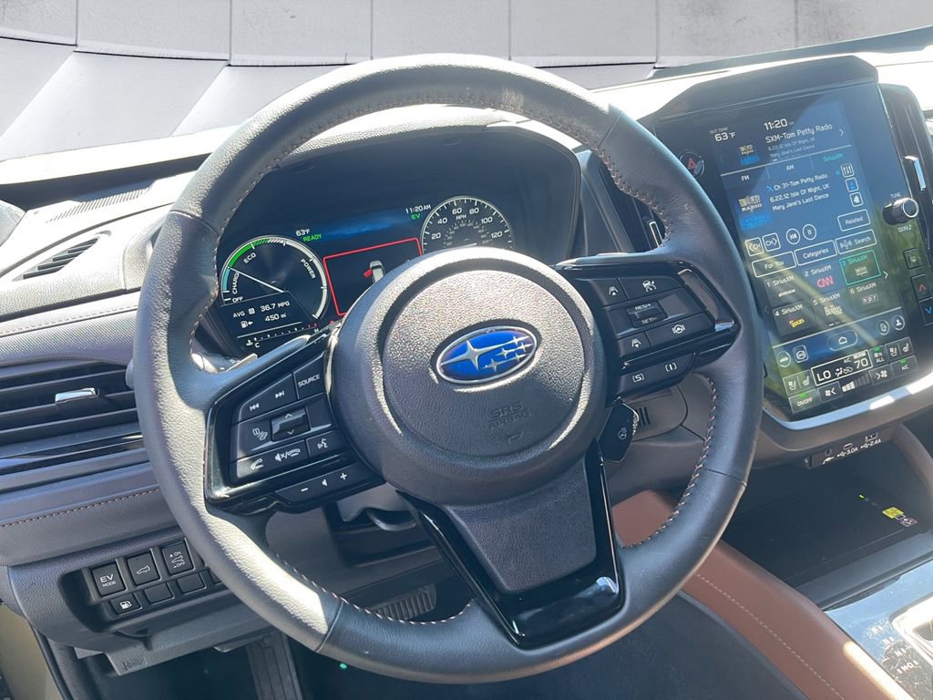 Used 2025 Subaru Forester Touring w/ Touring Package image 9