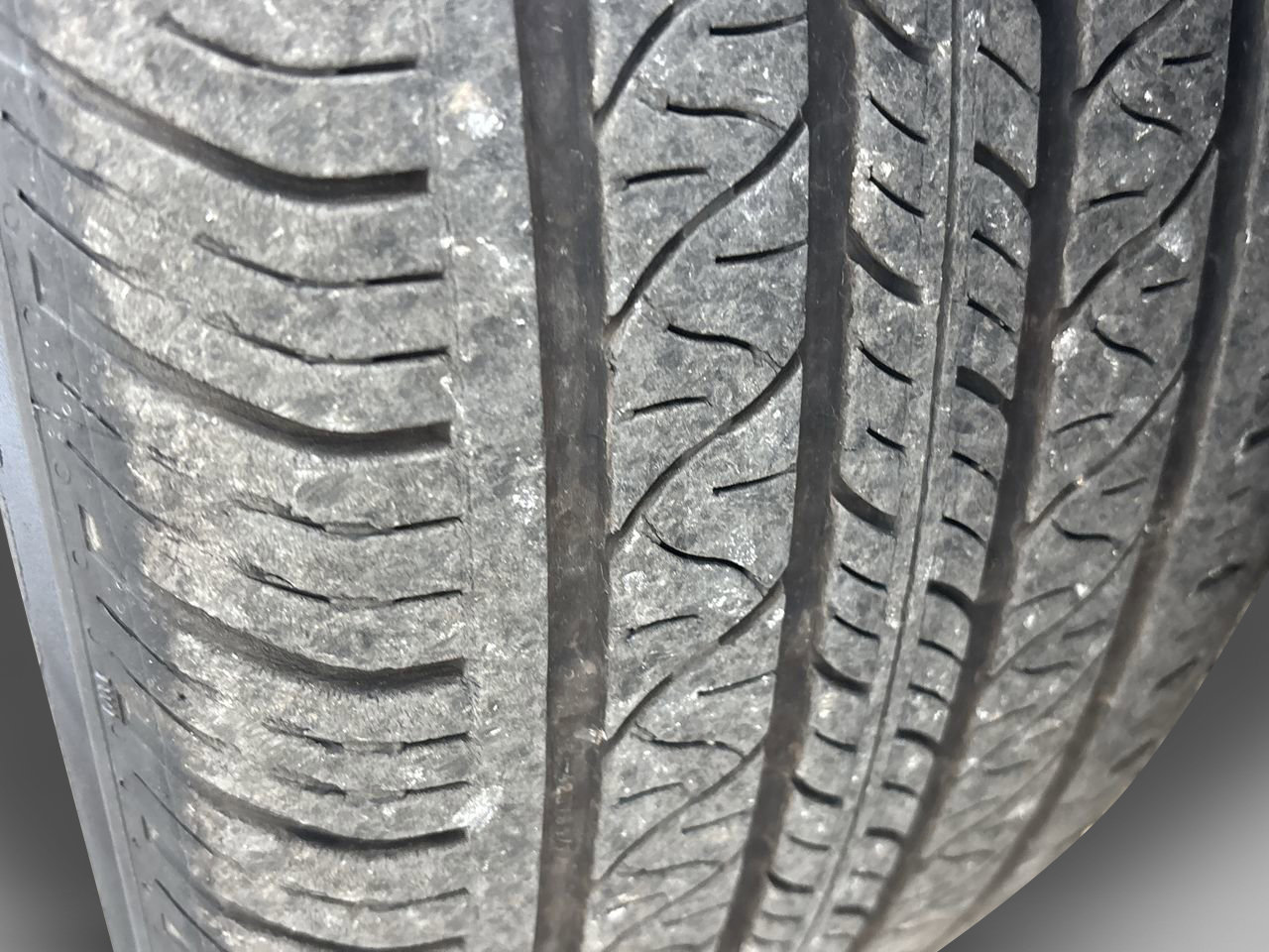 Used 2024 Ford Mustang Coupe image 32